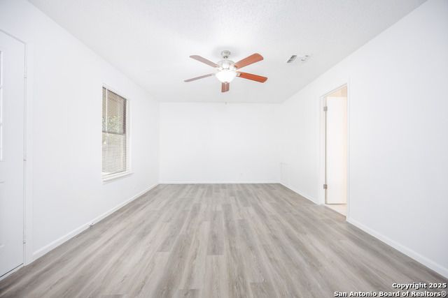 Image 19 of 40 For 7203 Faros Ct