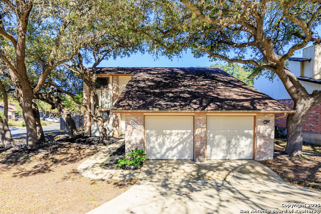 Image 2 of 40 For 7203 Faros Ct