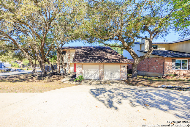 Image 3 of 40 For 7203 Faros Ct