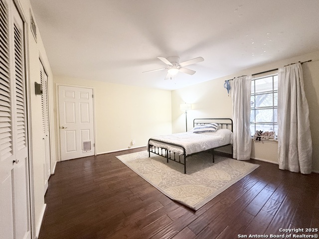 Image 14 of 20 For 2815 Gainesborough