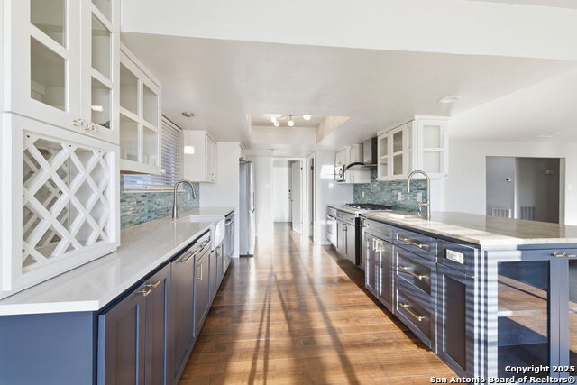 Image 11 of 33 For 14311 Ambleside