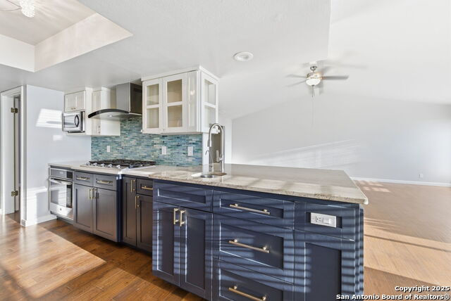 Image 12 of 33 For 14311 Ambleside