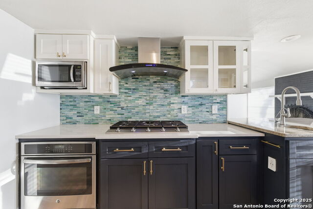 Image 16 of 33 For 14311 Ambleside