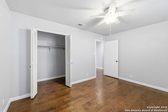 Image 24 of 33 For 14311 Ambleside