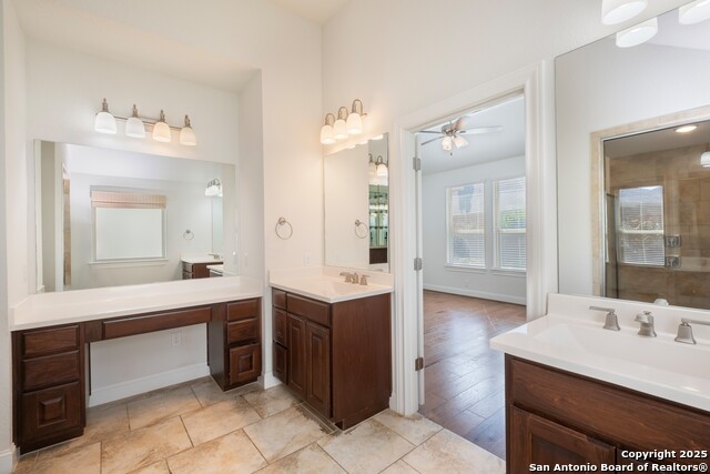 Image 20 of 37 For 1053 Carriage Loop