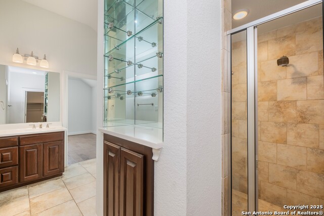 Image 21 of 37 For 1053 Carriage Loop