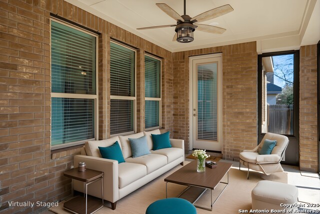 Image 33 of 37 For 1053 Carriage Loop