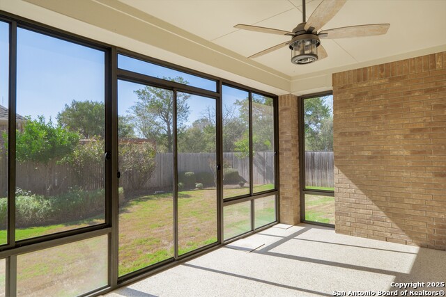 Image 34 of 37 For 1053 Carriage Loop