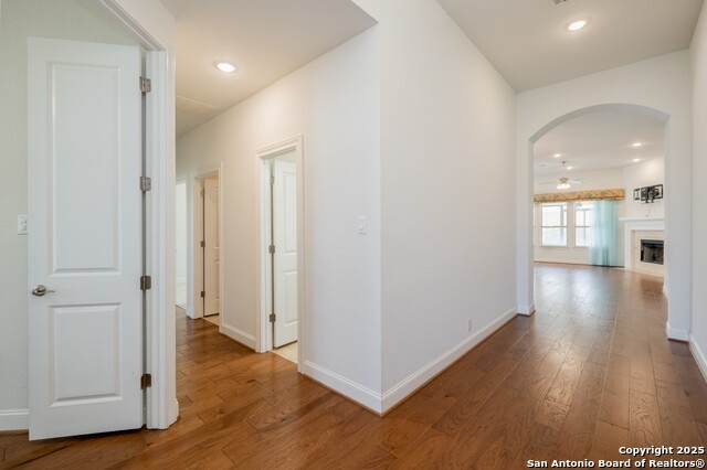 Image 4 of 37 For 1053 Carriage Loop