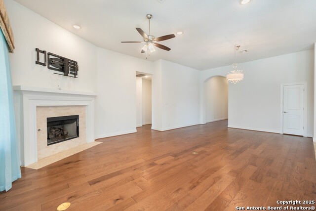 Image 8 of 37 For 1053 Carriage Loop