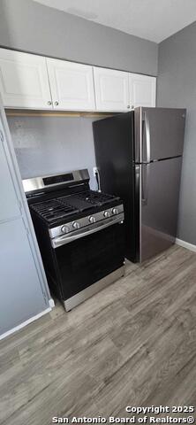 Image 12 of 18 For 1040 Clower