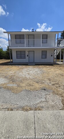 Image 2 of 18 For 1040 Clower