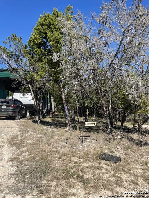 Image 16 of 17 For 342 Park