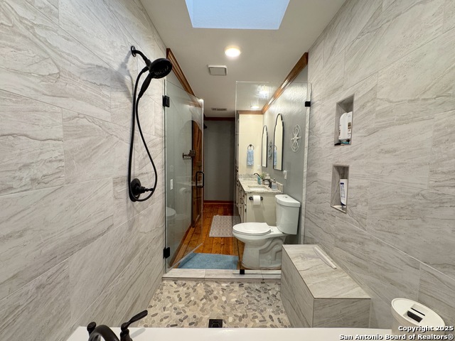 Image 36 of 44 For 104 Canteen  