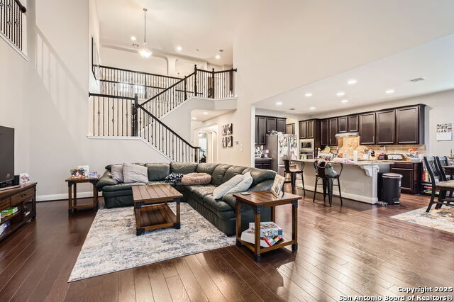 Image 7 of 32 For 3814 Sweet Olive