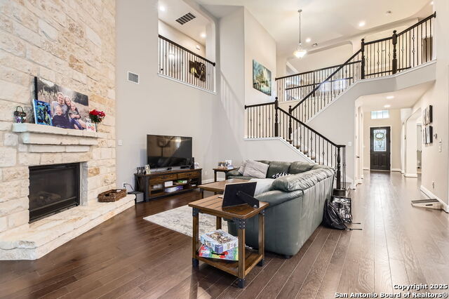 Image 8 of 32 For 3814 Sweet Olive