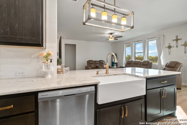 Listing photo id 15 for 3137 County Road 5710