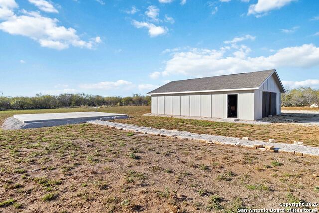 Listing photo id 40 for 3137 County Road 5710