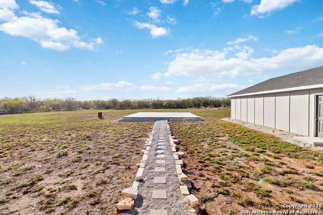 Listing photo id 41 for 3137 County Road 5710