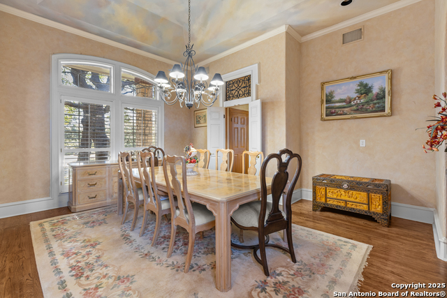 Listing photo id 10 for 8040 Rolling Acres Trail