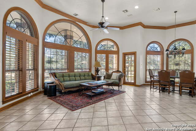 Listing photo id 12 for 8040 Rolling Acres Trail
