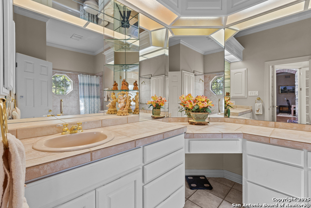 Listing photo id 33 for 8040 Rolling Acres Trail