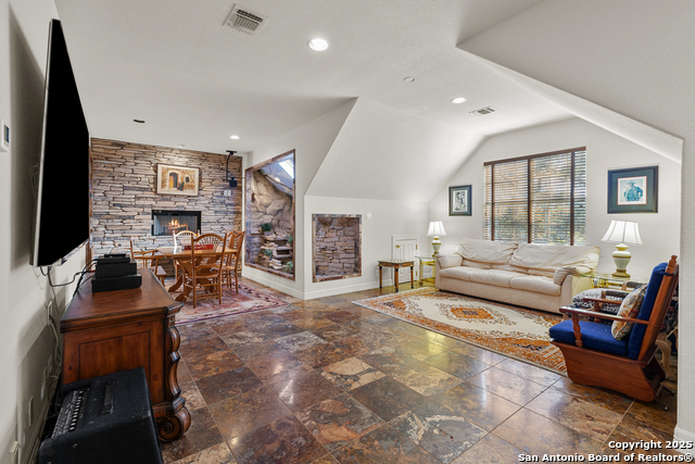 Listing photo id 38 for 8040 Rolling Acres Trail