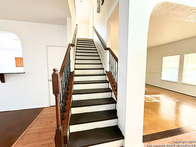 Listing photo id 7 for 600 Bella Vista Circle