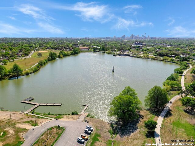 Image 37 of 48 For 1947 French Pl W