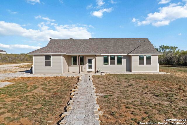 Listing photo id 1 for 3137 County Road 5710