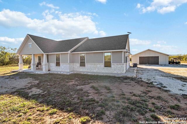 Listing photo id 36 for 3137 County Road 5710
