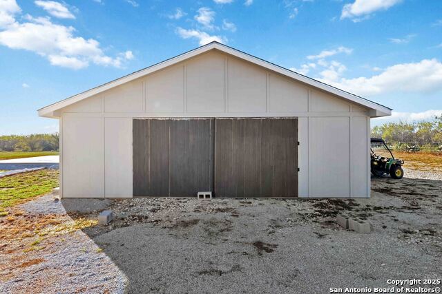 Listing photo id 43 for 3137 County Road 5710