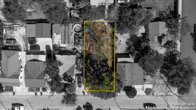 Image 9 of 11 For 207 Forrest