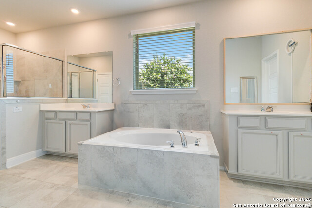 Image 20 of 48 For 2210 Castello