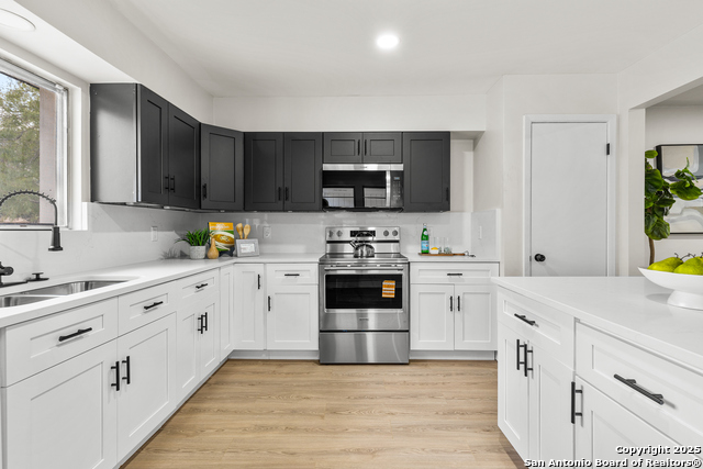 Image 12 of 30 For 9643 Chelmsford