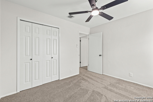 Image 22 of 30 For 9643 Chelmsford