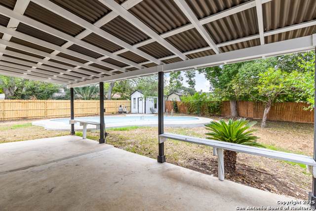 Image 25 of 30 For 9643 Chelmsford