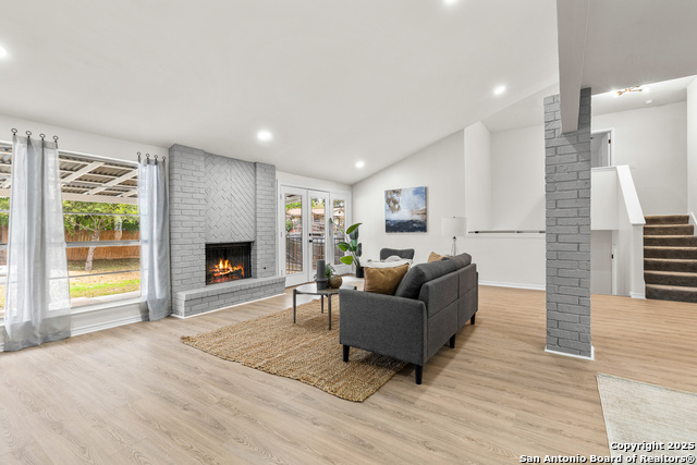 Image 6 of 30 For 9643 Chelmsford