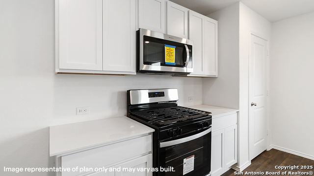 Image 6 of 33 For 1010 Asturias Pass