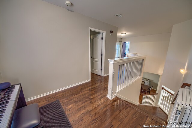 Image 13 of 25 For 9622 Wolf Pt