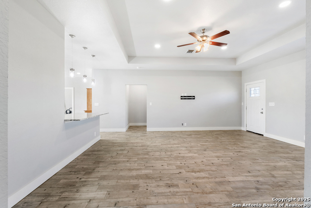 Image 9 of 31 For 10366 Stuart Rd