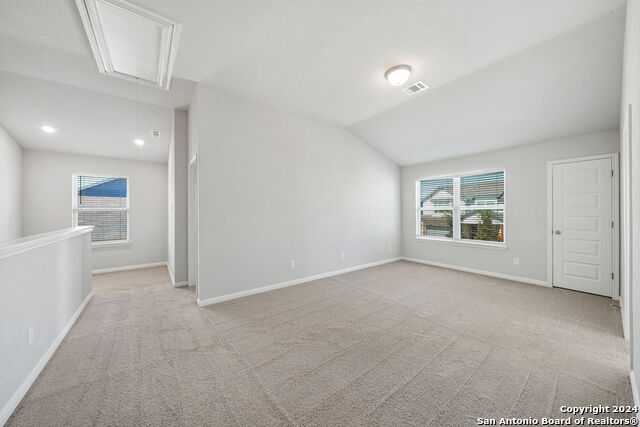 Listing photo id 24 for 11636 Folsom Pass