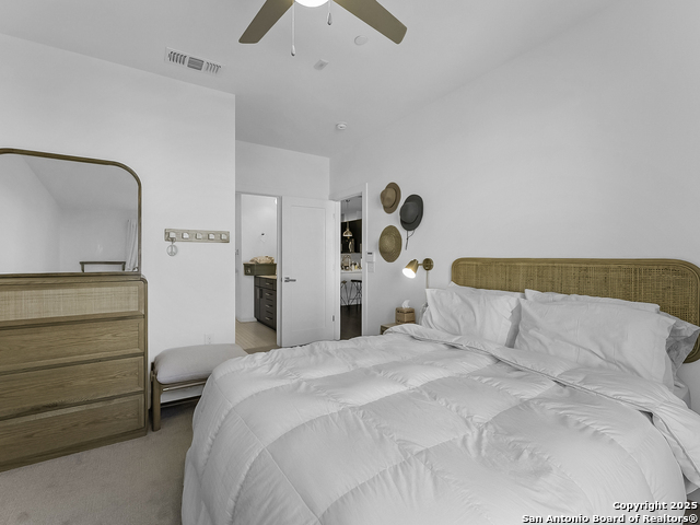 Listing photo id 4 for 2800 Treble  832