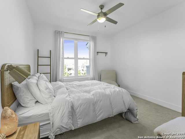 Listing photo id 5 for 2800 Treble  832