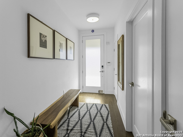 Listing photo id 6 for 2800 Treble  832