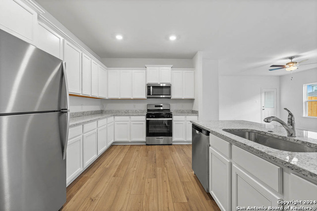 Image 11 of 33 For 11736 Luckey Villa