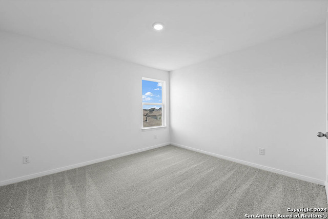 Image 22 of 33 For 11736 Luckey Villa