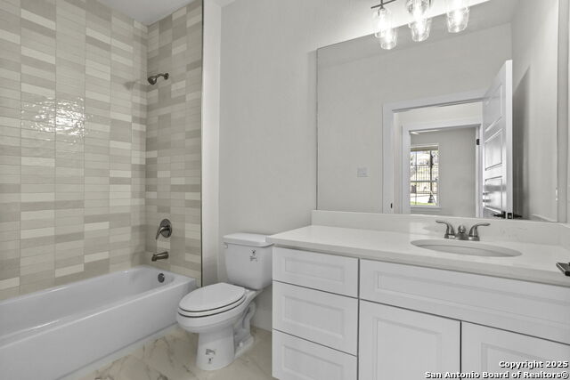 Image 22 of 30 For 1901 N Chateau Lane