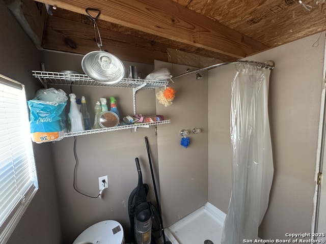 Image 16 of 36 For 664 River Bend Road