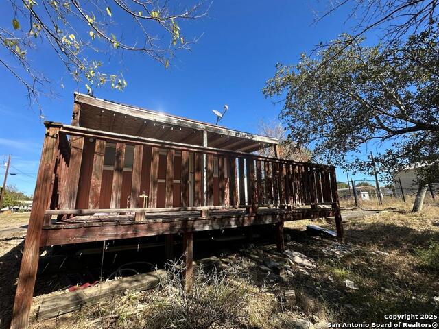 Image 2 of 36 For 664 River Bend Road